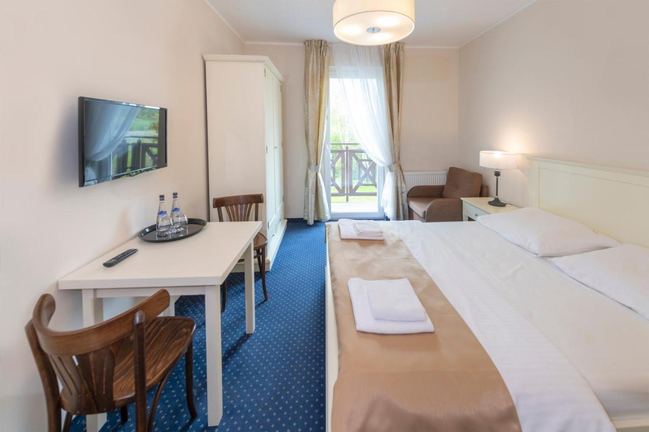 Hotel Mona Lisa Wellness & Spa Колобжег Екстериор снимка
