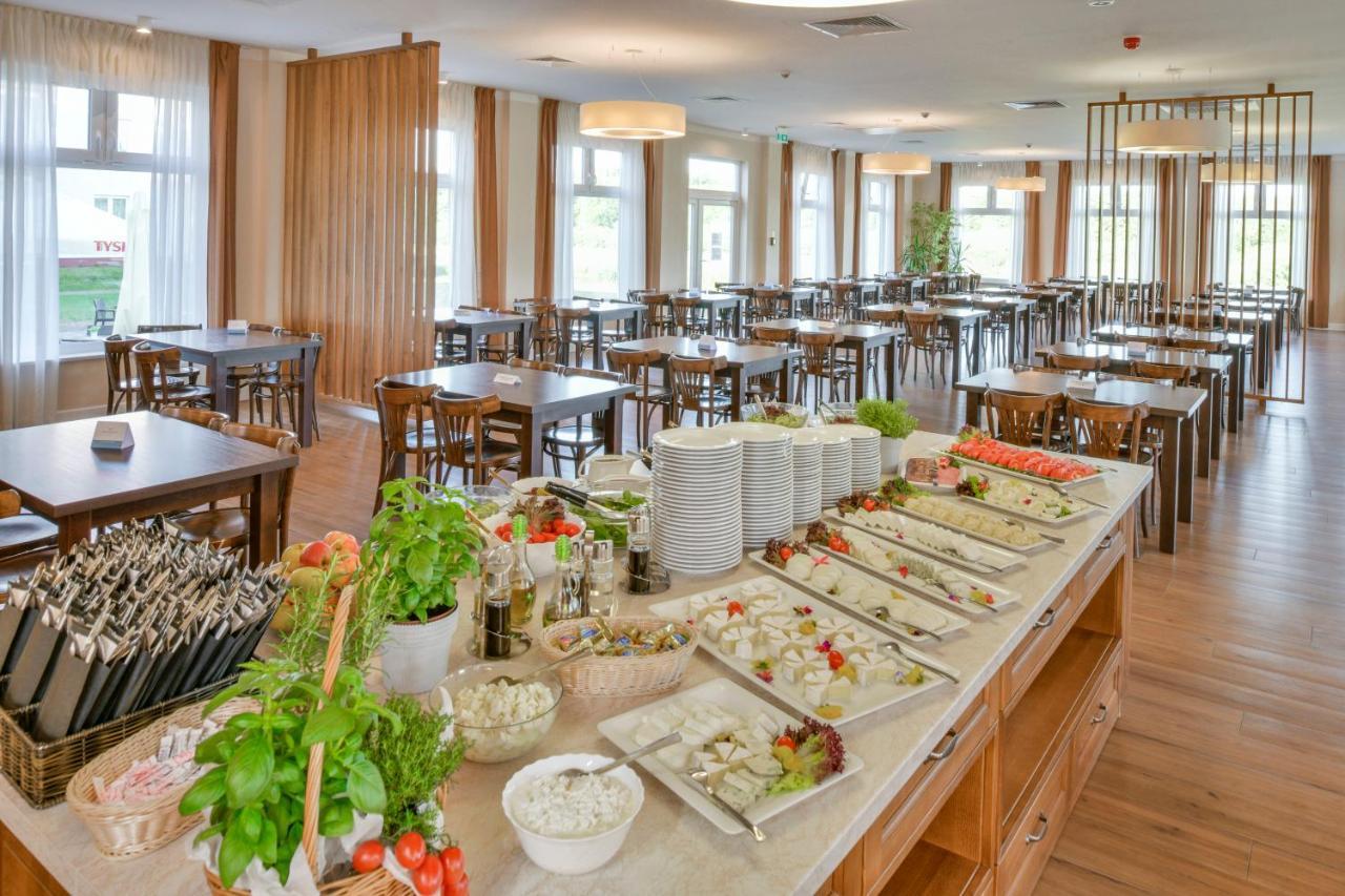 Hotel Mona Lisa Wellness & Spa Колобжег Екстериор снимка