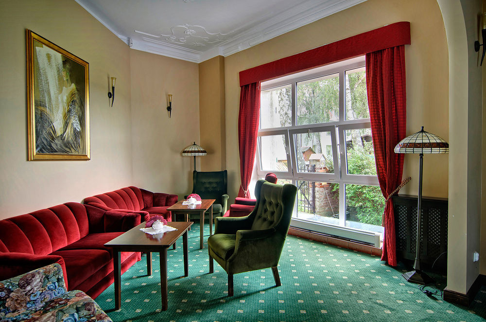 Hotel Mona Lisa Wellness & Spa Колобжег Екстериор снимка